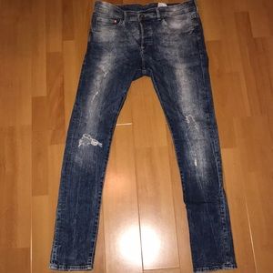 H & M distressed skinny denim